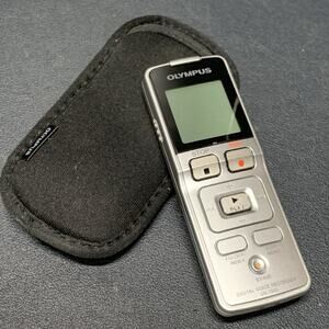 Olympus Silver Digital Voice Recorder VN-7000 Handheld LCD Screen Tested Working